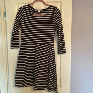 OLD NAVY (Size M) Black and White Striped Skater Dress